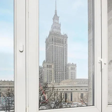 For 5 Апартаменти Варшава